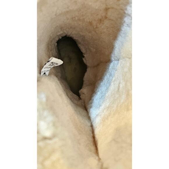 UGG Sunburst Tall Women’s Size 9 Sand Suede Shearling Outdoor Boots - Picture 10 of 11